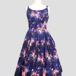 Retrospecd Fifi Royal Romance